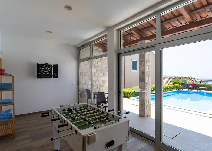 Villa Dia By Guide *