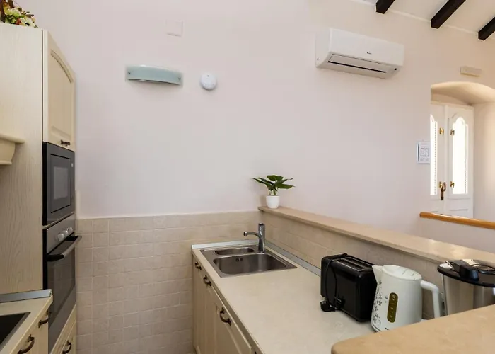 Dia By Guide * Дубровник