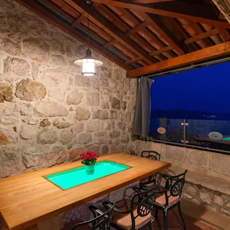 Villa Dia By Guide *